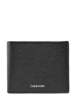 CALVIN KLEIN Portafogli Median Bifold in pelle martellata Nero