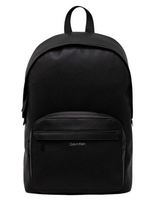 Calvin Klein zaino in similpelle martellata con tasca esterna nero