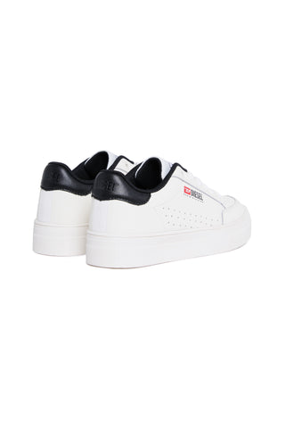 Diesel sneakers in pelle con logo iconico bianco