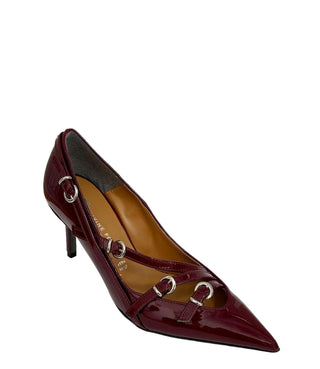 Divine Follie decollete slingback con fascette in vernice borgogna