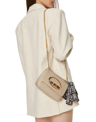 Moschino Love borsa a spalla in ecopelle con foulard beige chiaro