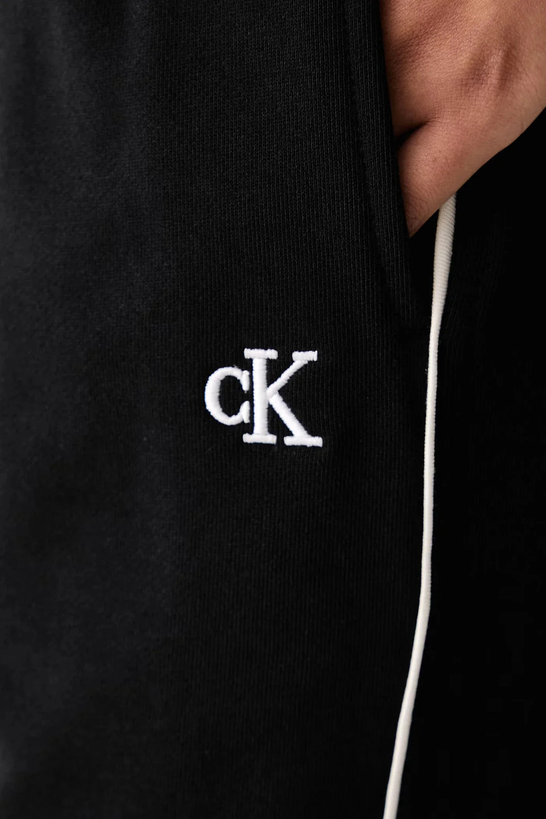 Calvin Klein Jeans pantaloni donna in felpa con ricamo logo nero