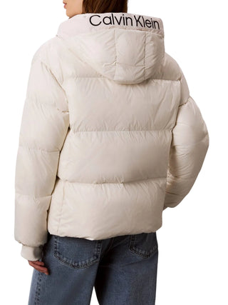 Calvin Klein Jeans piumino donna trapuntato con cappuccio panna LV047H514G 67U Calvin Klein Jeans 