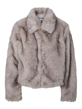 pcjilla short fluffy jacket 17159054 CATHEDRAL SPIRE PIECES 
