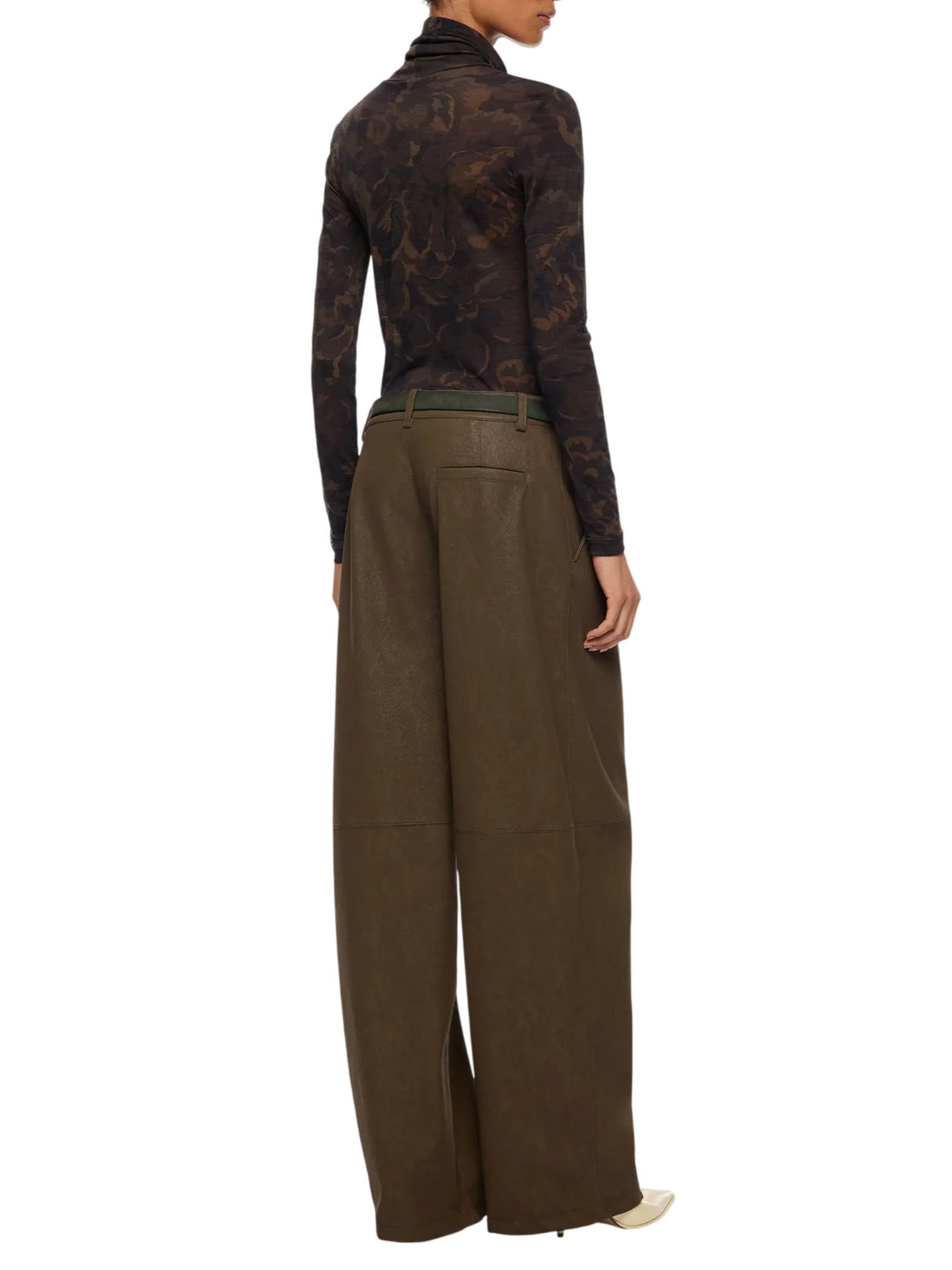 Pinko pantaloni Barolo barrel fit in ecopelle marrone