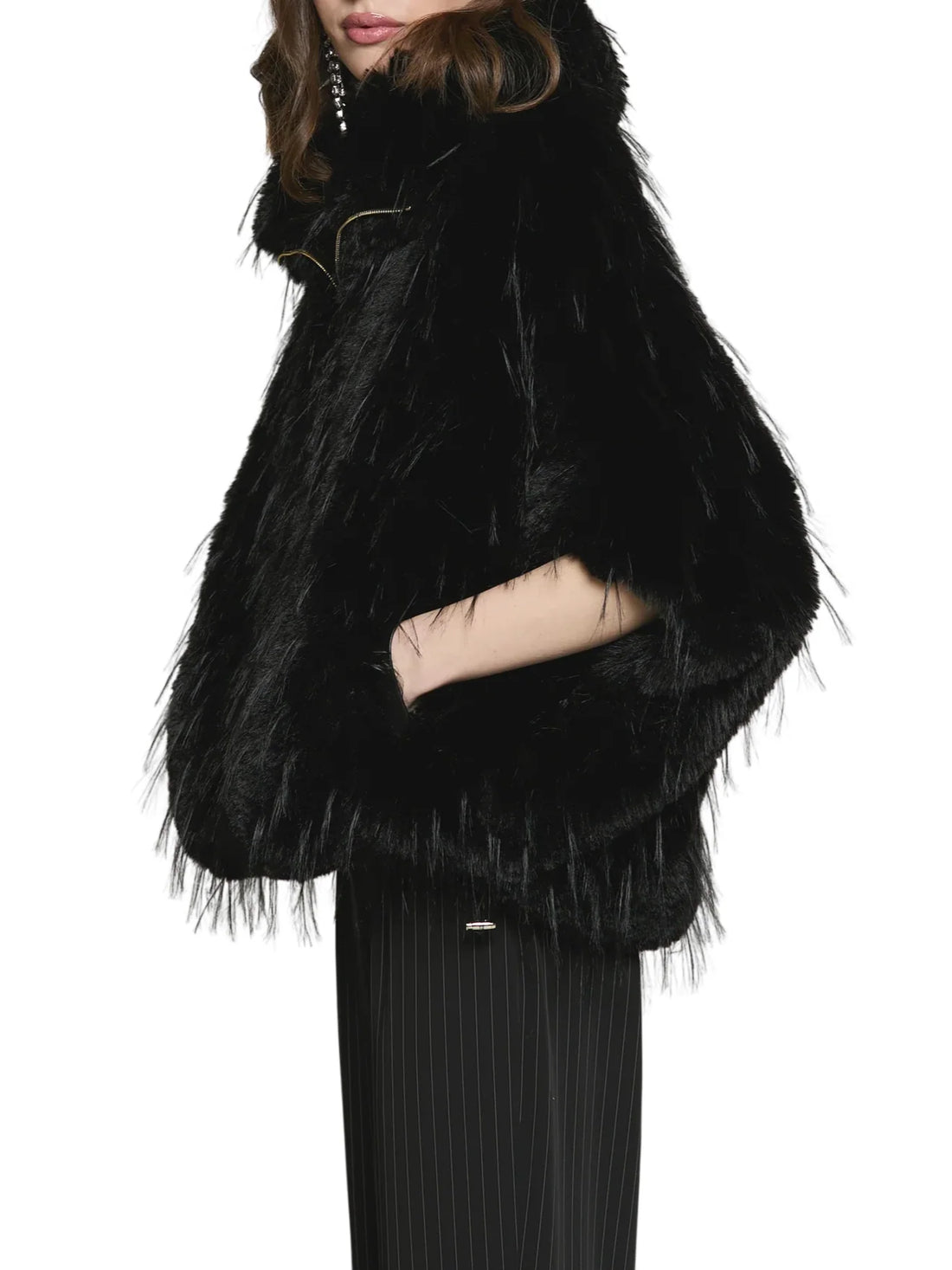 Relish pelliccia ecologica Medina con zip nero