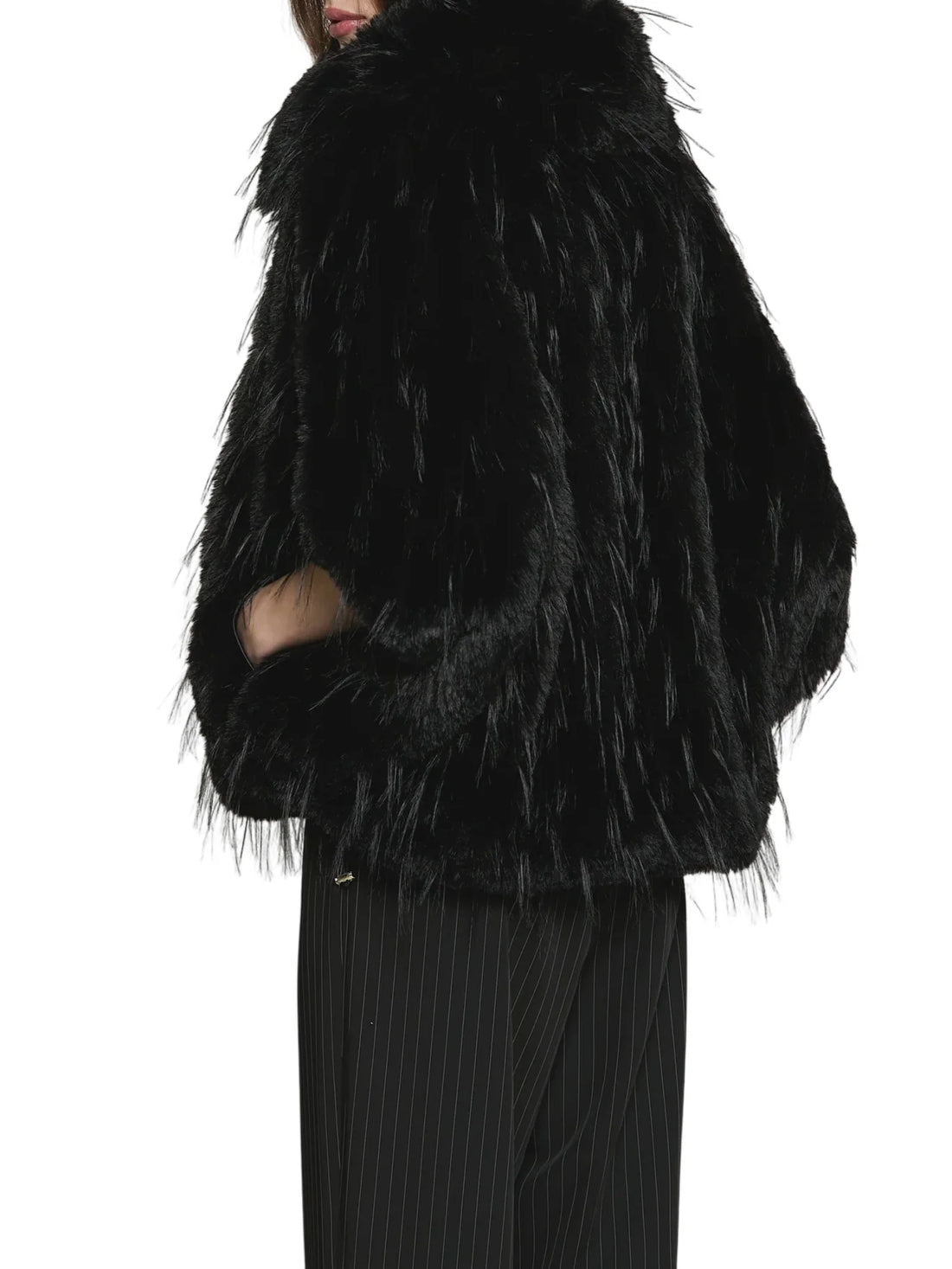 Relish pelliccia ecologica Medina con zip nero