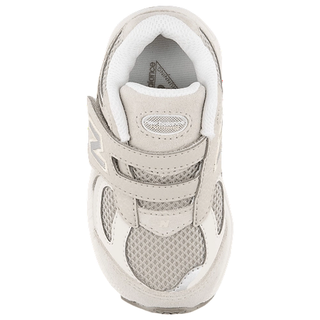 New Balance sneakers bambino 2002 con velcro ecrù