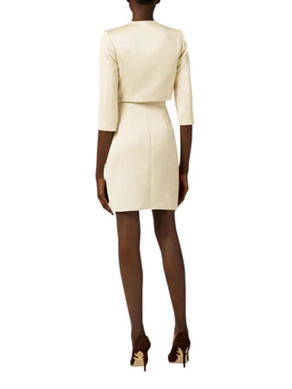 Elisabetta Franchi abito corto con coprispalle in duchesse burro