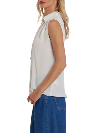 Relish blusa smanicata Jeanne con catenina bianco latte
