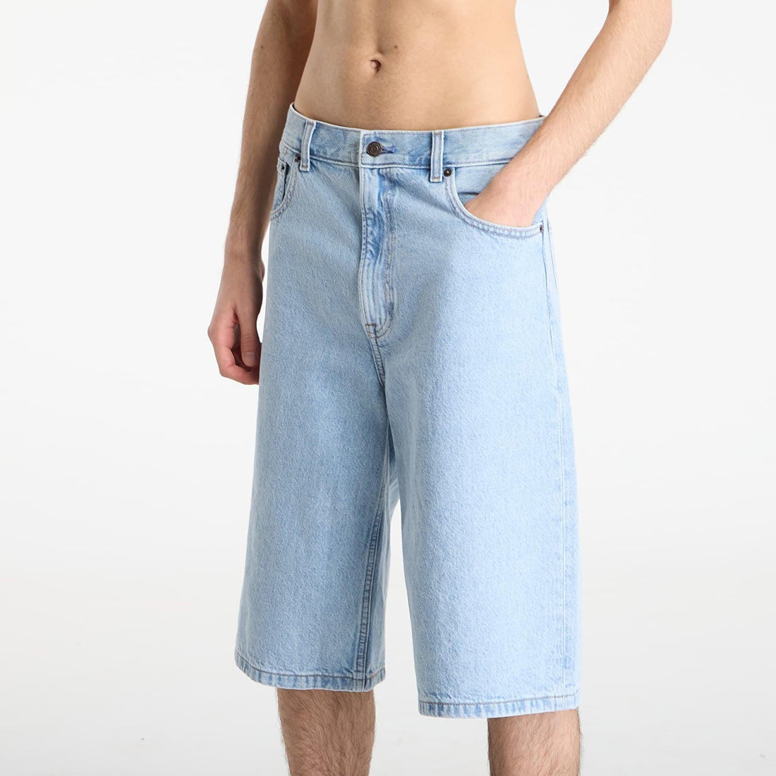 Calvin Klein Jeans bermuda uomo in denim lavaggio blu chiaro