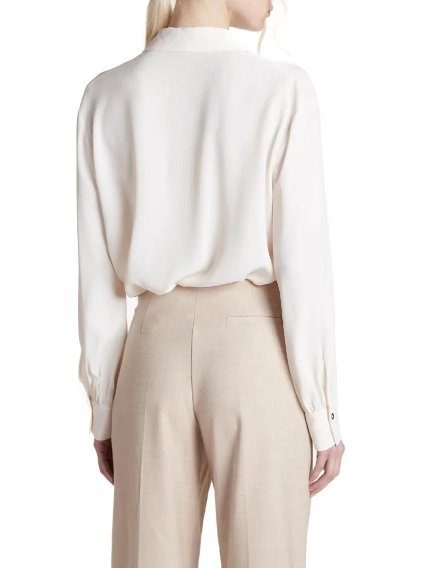 Simona Corsellini blusa misto seta con collane panna