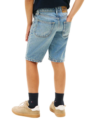 Tommy Hilfiger bermuda bambino in denim lavaggio medio