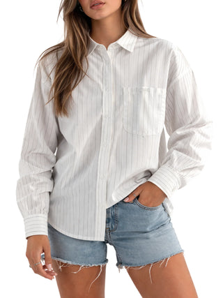Disclaimer camicia gessata donna con tascone bianco