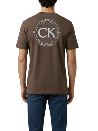 Calvin Klein Jeans T-shirt uomo manica corta con logo marrone