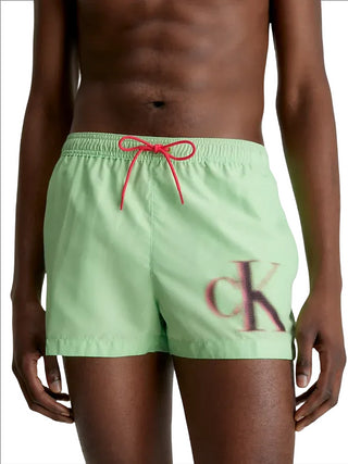 Calvin Klein beachwear boxer mare con logo verde lime