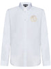 versace-jeans-couture-camicia-a-maniche-lunghe-con-logo-v-emblem-bianco-oro